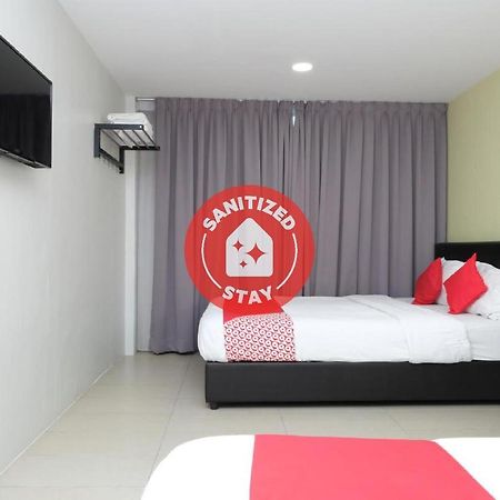 Elite Hotel Kuantan Bagian luar foto